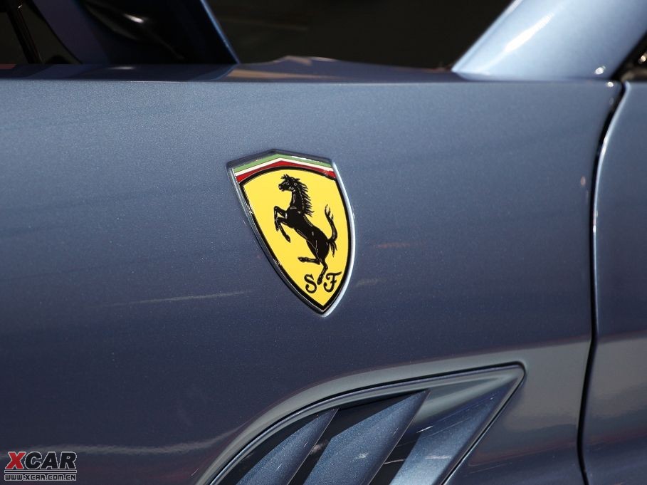 2009��California T 4.3L ������