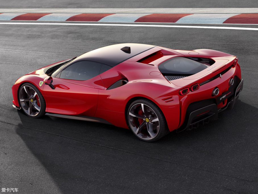 2020SF90 3.9T V8 Stradale
