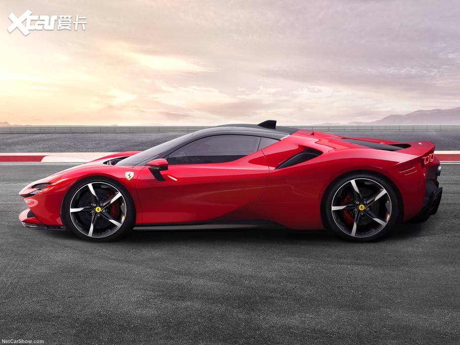 2020SF90 3.9T V8 Stradale