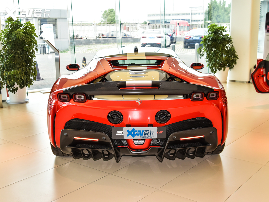 2020SF90 3.9T V8 Stradale