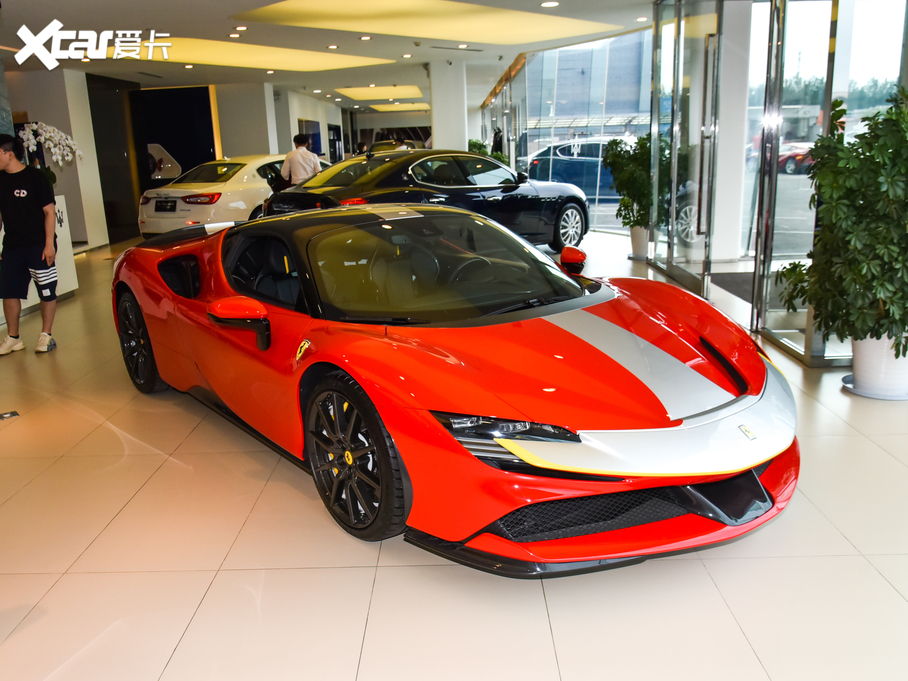 2020��SF90 3.9T V8 Stradale