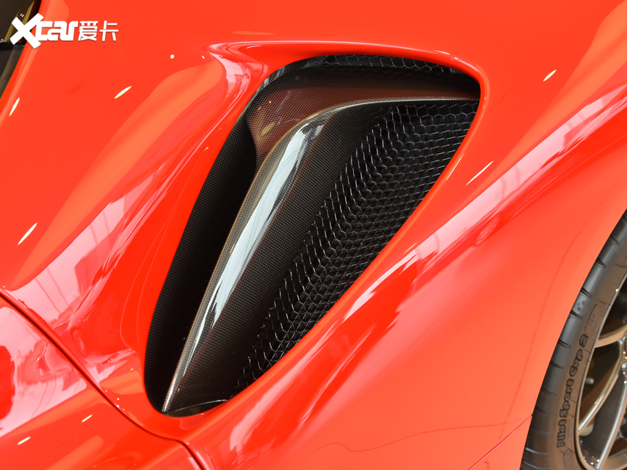 2020��SF90 3.9T V8 Stradale