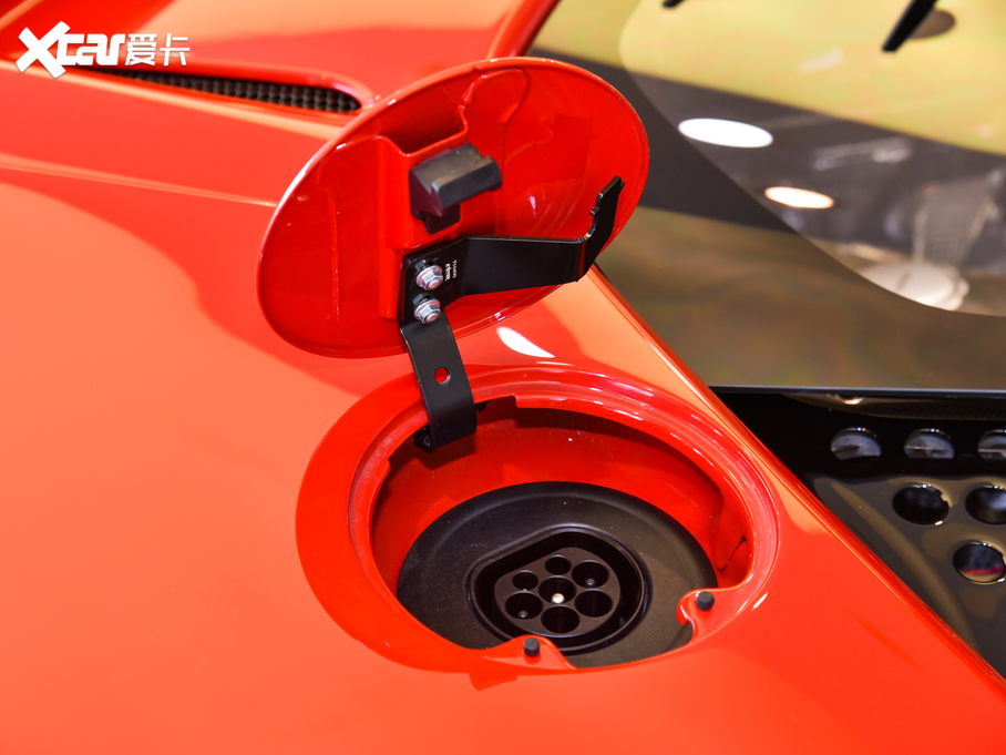 2020��SF90 3.9T V8 Stradale