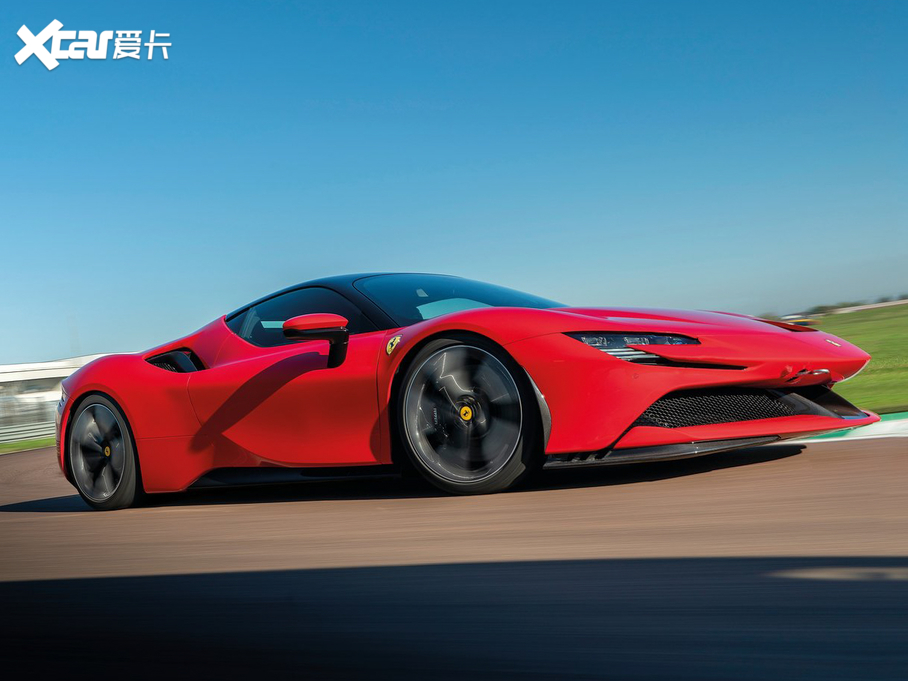 2020SF90 3.9T V8 Stradale
