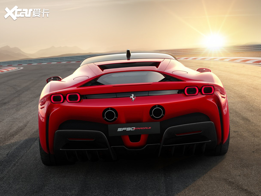 2020SF90 3.9T V8 Stradale