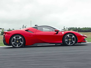 20203.9T V8 Stradale w^