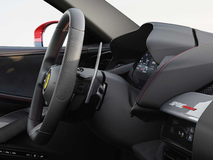 20203.9T V8 Stradale п؅^(q)