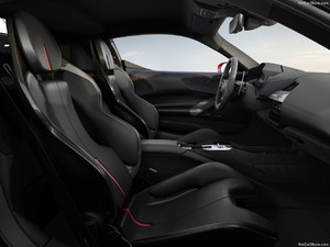 20203.9T V8 Stradale п؅^(q)