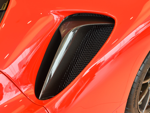 20203.9T V8 Stradale ^