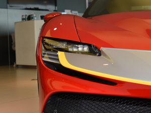 20203.9T V8 Stradale ^