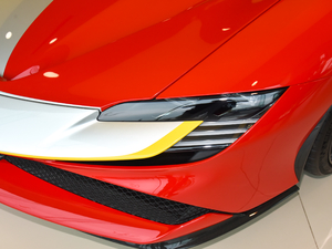 20203.9T V8 Stradale ^