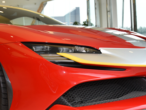 20203.9T V8 Stradale ^