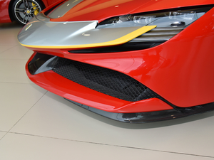 20203.9T V8 Stradale ^