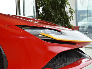 20203.9T V8 Stradale ^