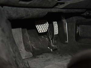 20203.9T V8 Stradale п؅^