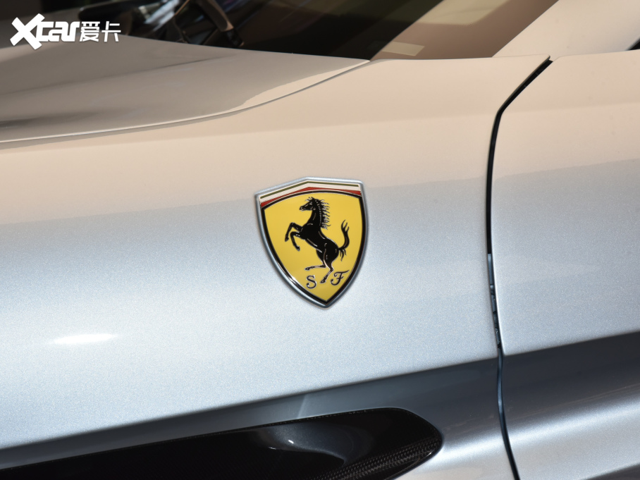 2021Portofino 3.9T M