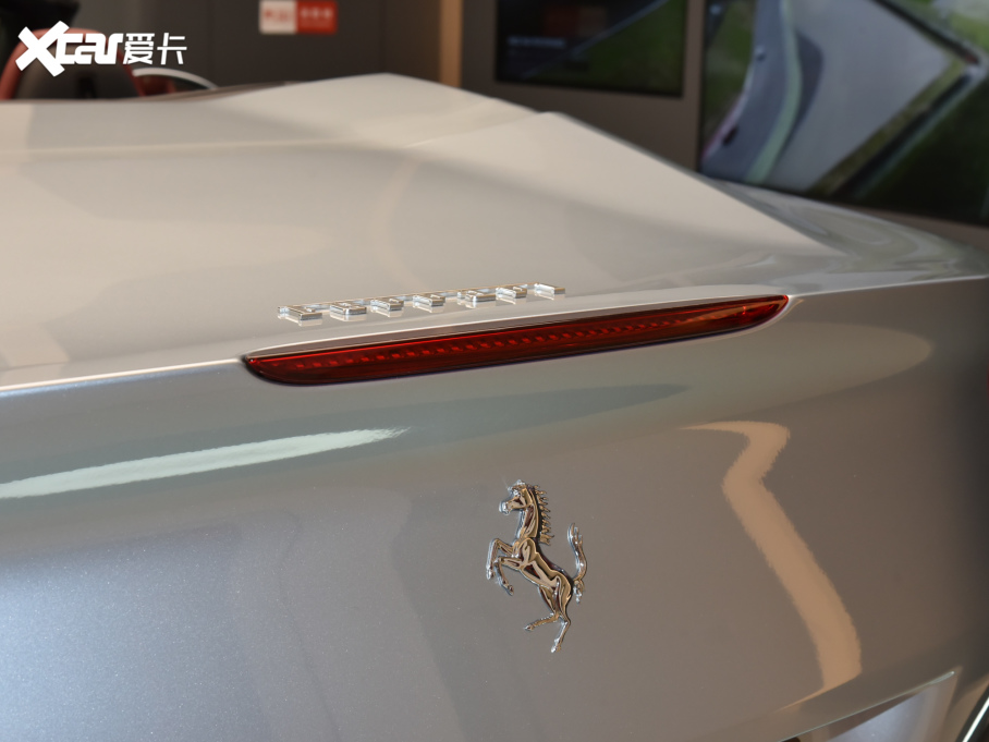 2021Portofino 3.9T M