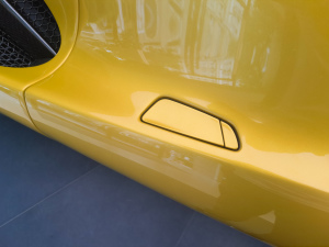 20213.9T V8 Spider (x)(ji)^