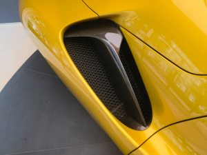 20213.9T V8 Spider (x)(ji)^