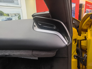 20213.9T V8 Spider п؅^