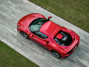 2021款3.0T V6 GTB 整体外观