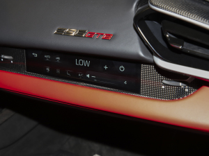 2021款3.0T V6 GTB 音响调节