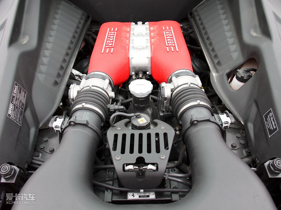 2010458 4.5L Italia