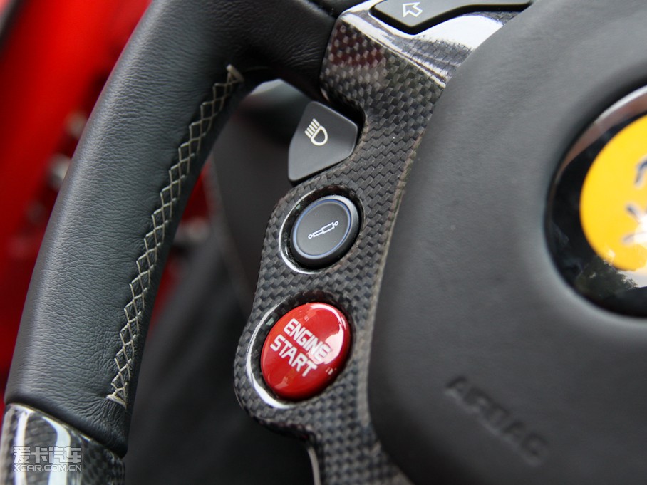 2010458 4.5L Italia