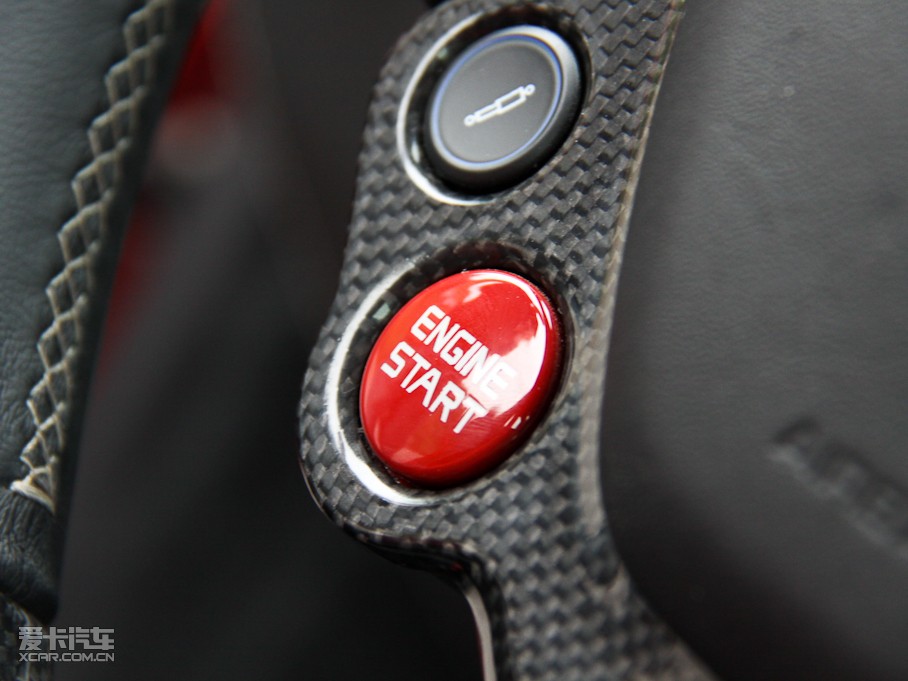 2010458 4.5L Italia