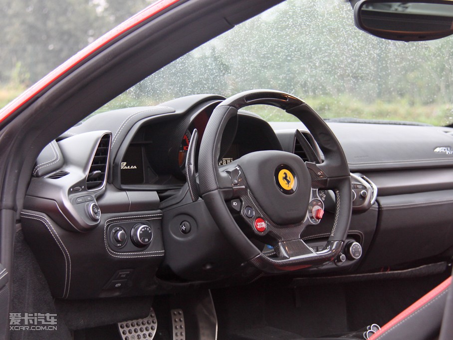 2010458 4.5L Italia