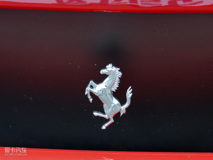 2010458 4.5L Italia