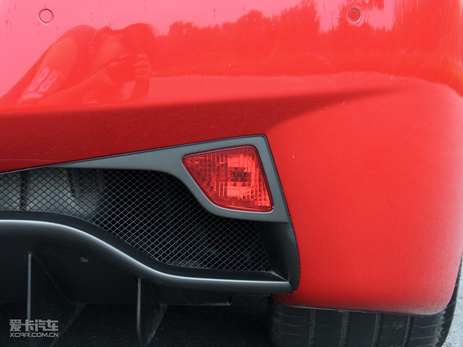 2010458 4.5L Italia