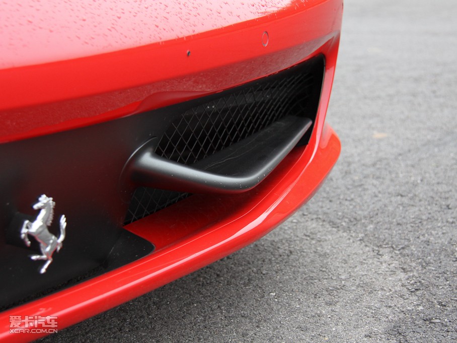 2010458 4.5L Italia