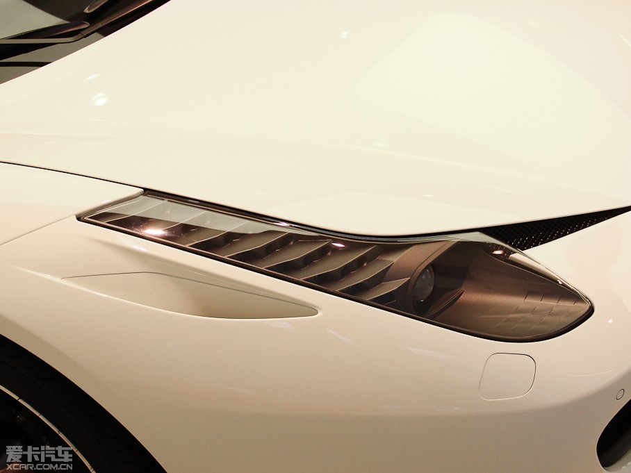 2010458 4.5L Italia