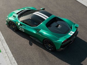 20253.0T V6 Speciale w^