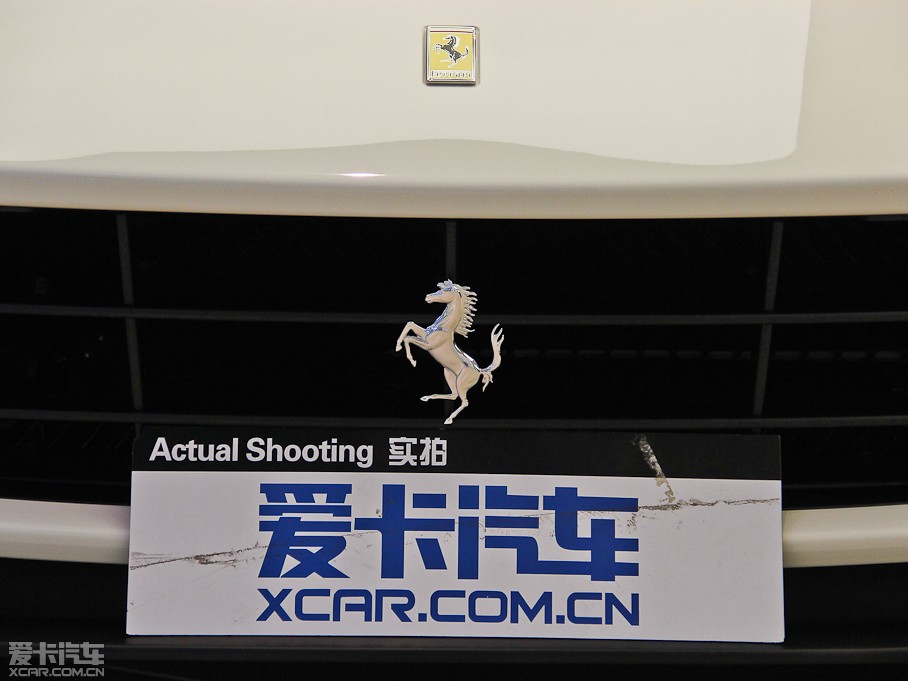 2013F12berlinetta 6.3L ˜ʰ