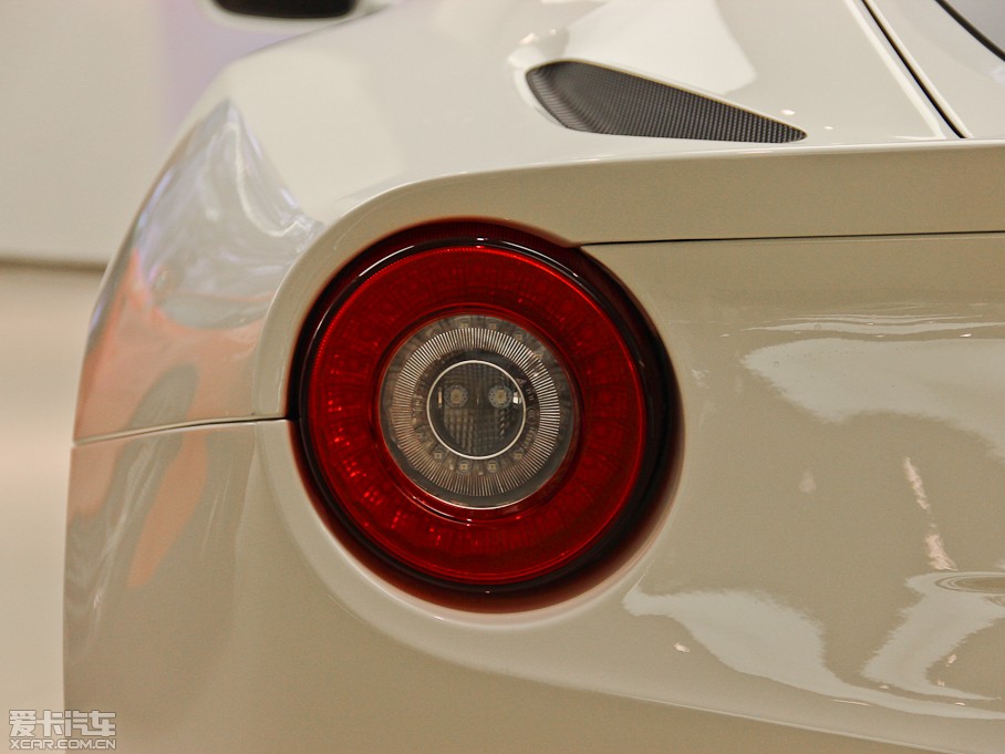 2013F12berlinetta 6.3L ˜ʰ