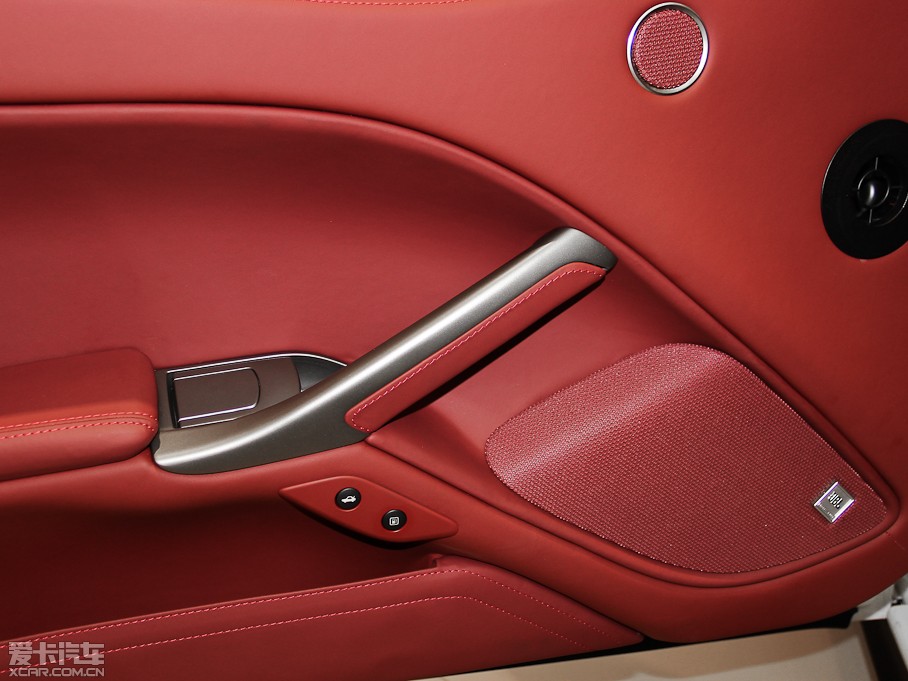 2013F12berlinetta 6.3L ˜ʰ