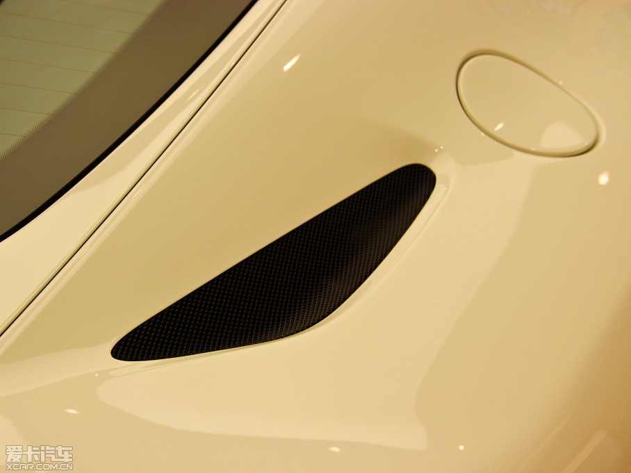 2013F12berlinetta 6.3L ˜ʰ