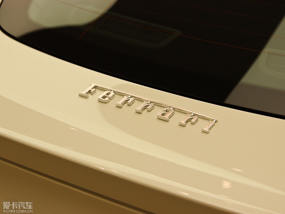 2013F12berlinetta 6.3L (bio)(zhn)