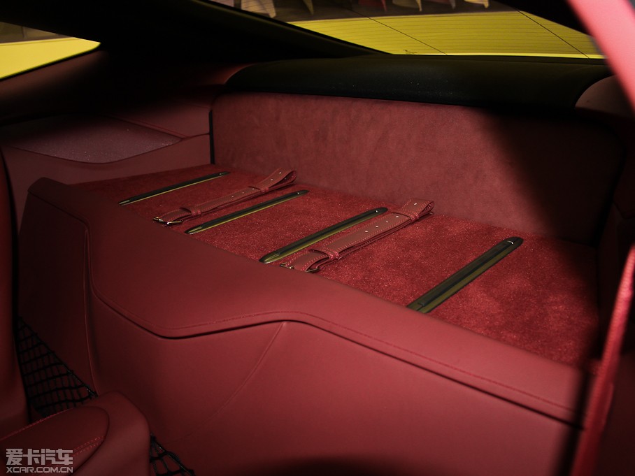 2013F12berlinetta 6.3L ˜ʰ