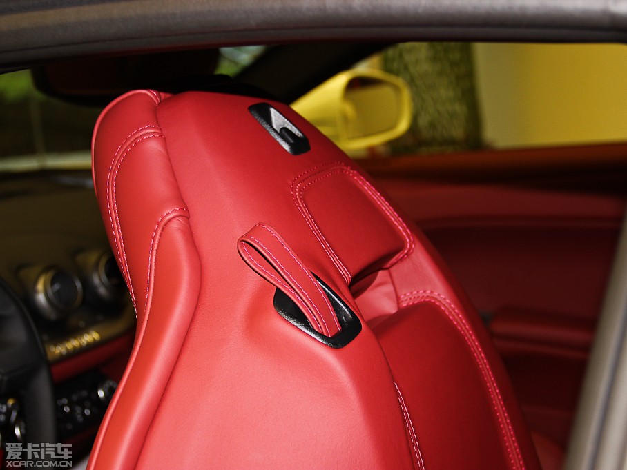 2013F12berlinetta 6.3L ˜ʰ