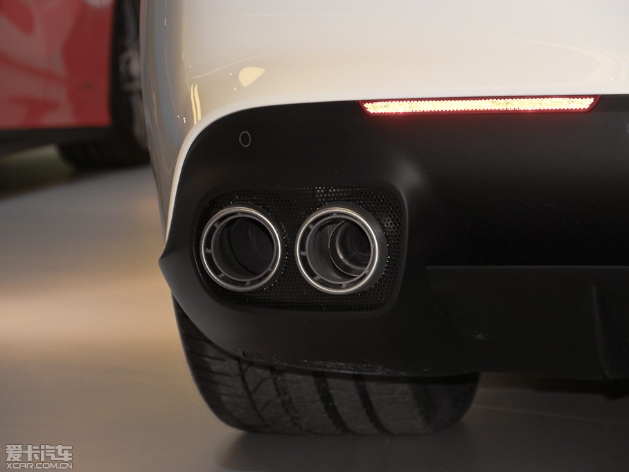 2013F12berlinetta 6.3L ˜ʰ