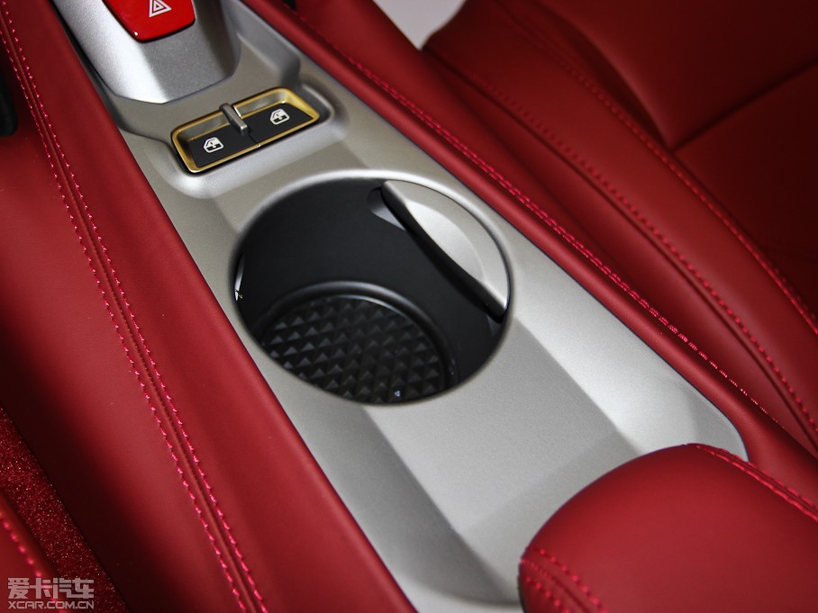 2013F12berlinetta 6.3L ˜ʰ