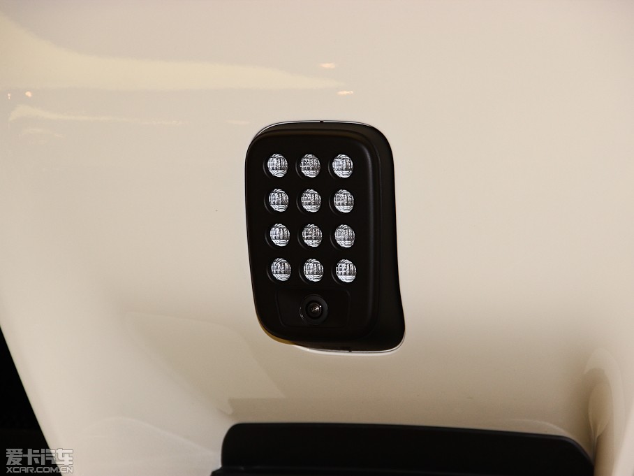 2013F12berlinetta 6.3L ˜ʰ