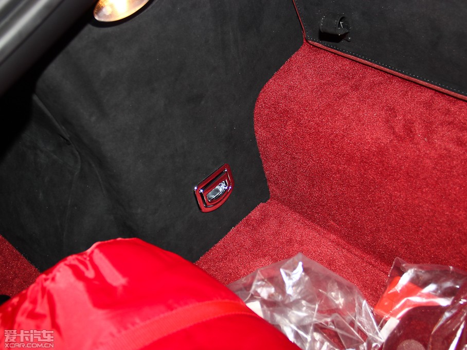 2013F12berlinetta 6.3L ˜ʰ