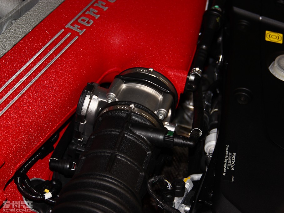 2013F12berlinetta 6.3L ˜ʰ