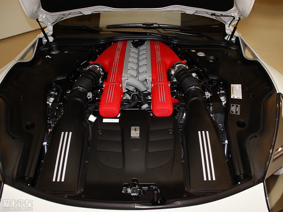 2013F12berlinetta 6.3L (bio)(zhn)