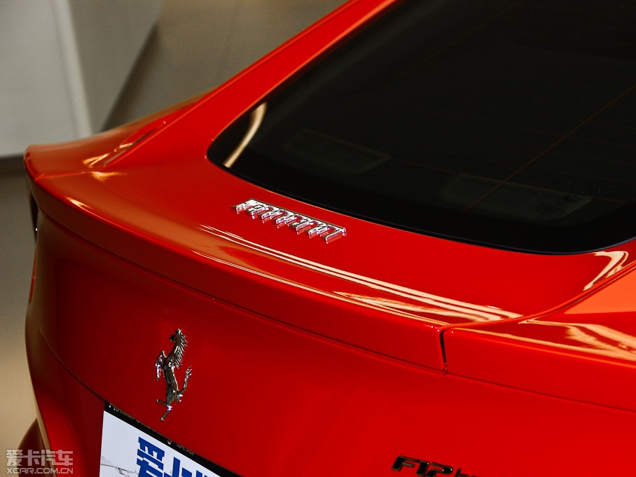 2013F12berlinetta 6.3L (bio)(zhn)