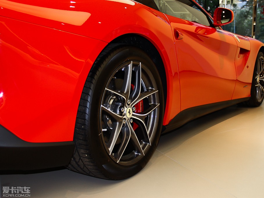 2013F12berlinetta 6.3L ˜ʰ